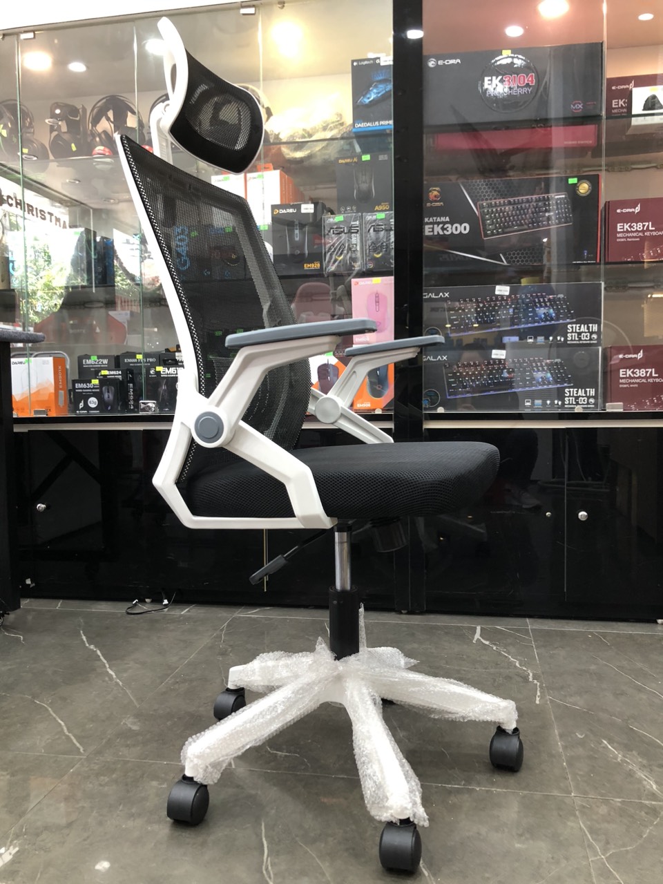 Ghế Xoay công thái học Encovina GVP-120 Black White